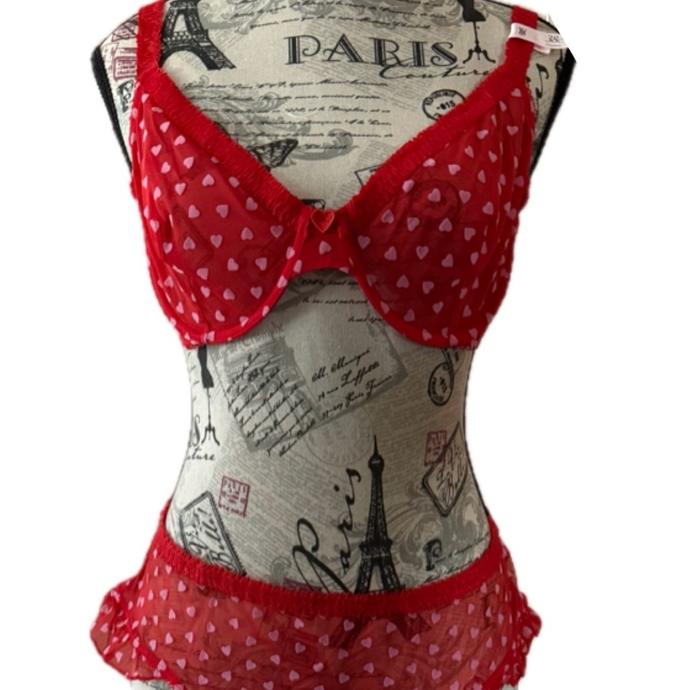 Victoria’s Secret Matching Tease Hearts Unlined Demi Bra (38C) & Panty (XL) Set